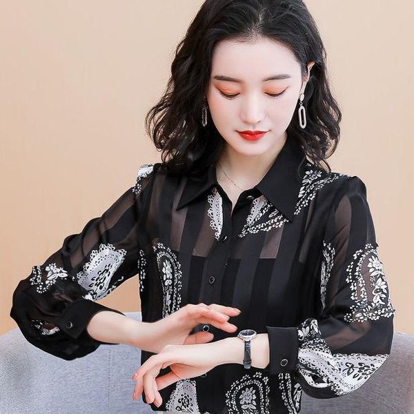 women's blouses & shirts 2021 chiffon shirt ladies long-sleeved western style lace top, White
women's blouses & shirts 2021 chiffon shirt ladies long-sleeved western style lace top, White