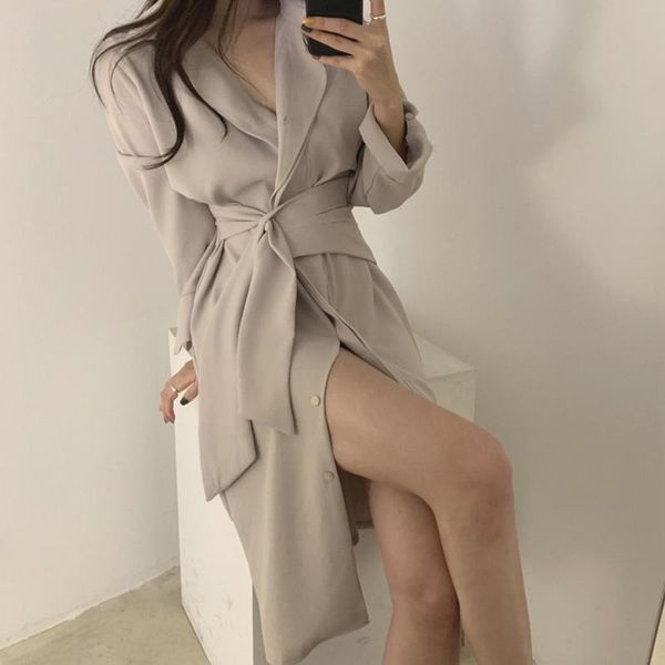 casual dresses ol gentle minimalist autumn 2021 work wear lapel elegant lace up solid brief chic loose female, Black;gray
casual dresses ol gentle minimalist autumn 2021 work wear lapel elegant lace up solid brief chic loose female, Black;gray