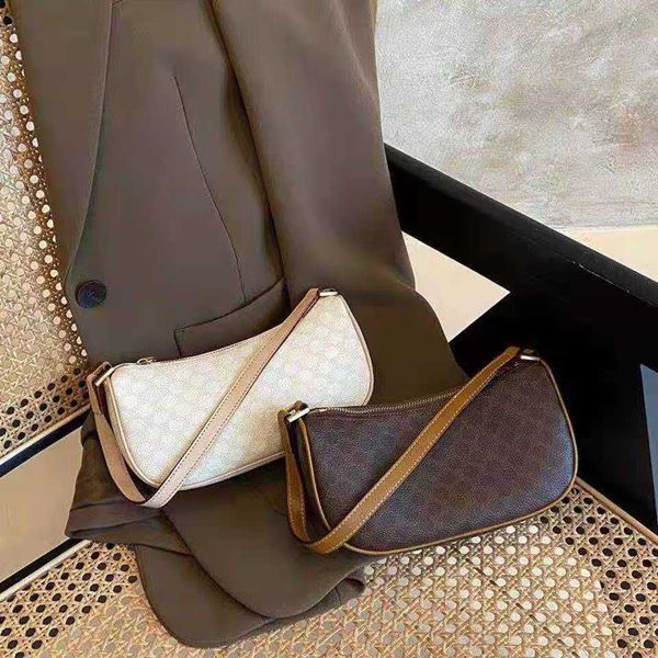 bags messenger bag female 2021 spring and summer versatile large capacity old flower pea bag middle ancient armpit
bags messenger bag female 2021 spring and summer versatile large capacity old flower pea bag middle ancient armpit