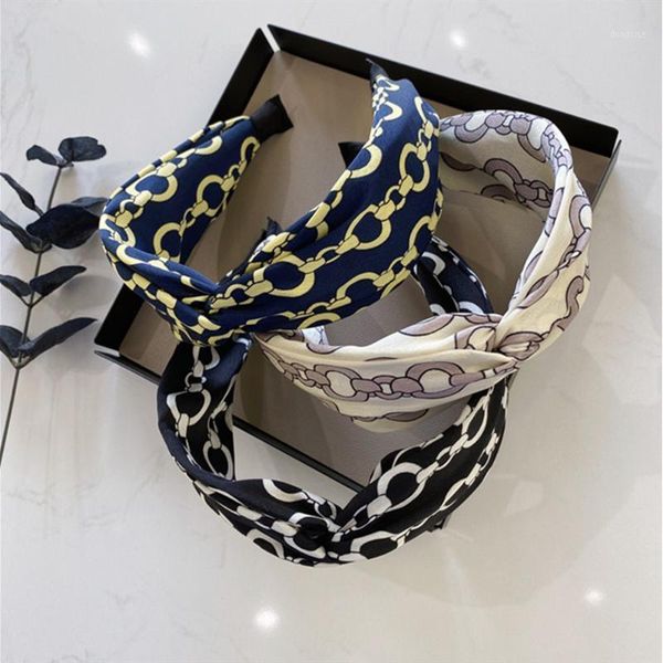 fashion hair accessories women fabric chain headbands hand-knotted cross wide-brimmed headband girl wild face band headwear1
fashion hair accessories women fabric chain headbands hand-knotted cross wide-brimmed headband girl wild face band headwear1