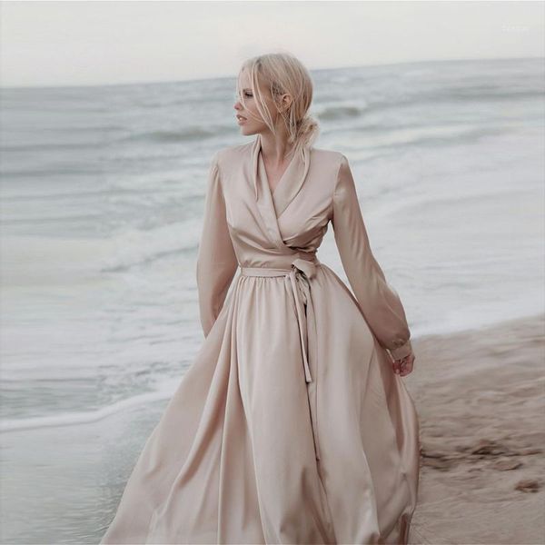 casual dresses moarcho lantern sleeves v-neck satin a-line dress female french elegance high waist lacing robe 2021, Black;gray
casual dresses moarcho lantern sleeves v-neck satin a-line dress female french elegance high waist lacing robe 2021, Black;gray