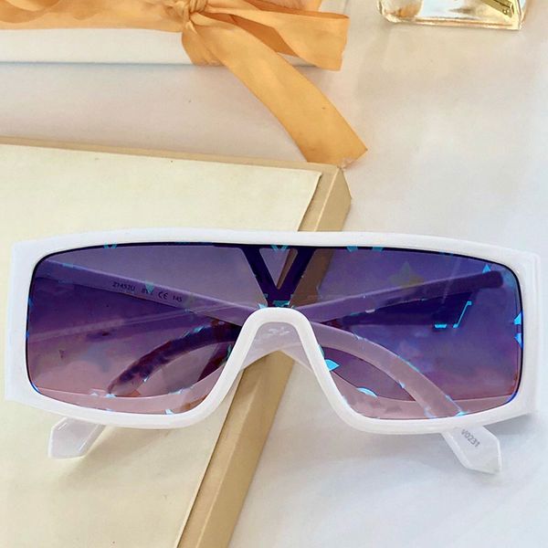 mens or women designer sunglasses z1458u latest style one-piece lens with letters curved face glasses wide mirror legs cover eye corner desi, White;black
mens or women designer sunglasses z1458u latest style one-piece lens with letters curved face glasses wide mirror legs cover eye corner desi, White;black