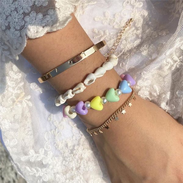 link, chain literature and art small fresh color heart shaped shell beaded bracelet baroque vintage imitation pearl acrylic jewelry, Black
link, chain literature and art small fresh color heart shaped shell beaded bracelet baroque vintage imitation pearl acrylic jewelry, Black