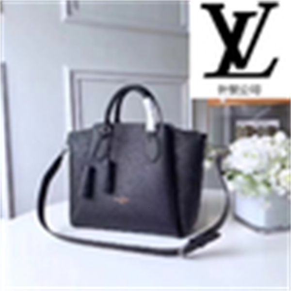 5rm5 m55029 black leather one shoulder crossbody bag women handbags iconic bags handles shoulder bags totes cross body bag, Blue;pink
5rm5 m55029 black leather one shoulder crossbody bag women handbags iconic bags handles shoulder bags totes cross body bag, Blue;pink