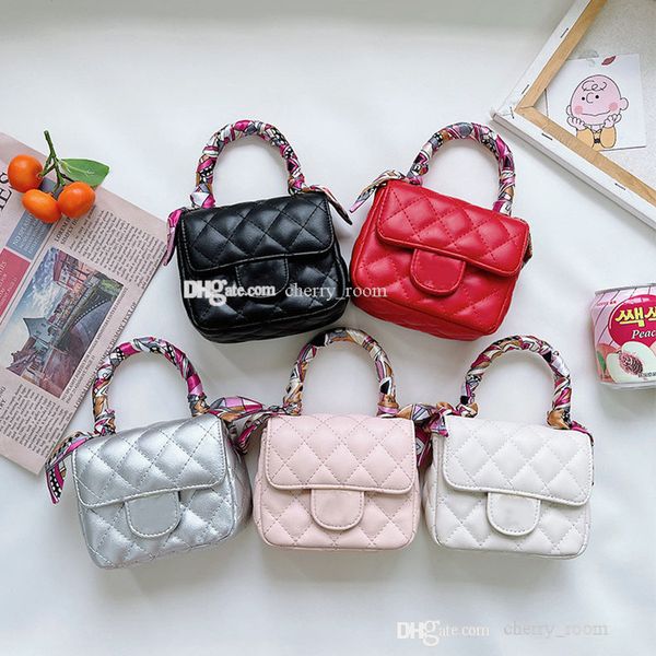 children designer hadbag 2021 autumn winter kids pu rhombus chain crossbody bag baby girls princess purse parentchild accessories zero walle, Black
children designer hadbag 2021 autumn winter kids pu rhombus chain crossbody bag baby girls princess purse parentchild accessories zero walle, Black