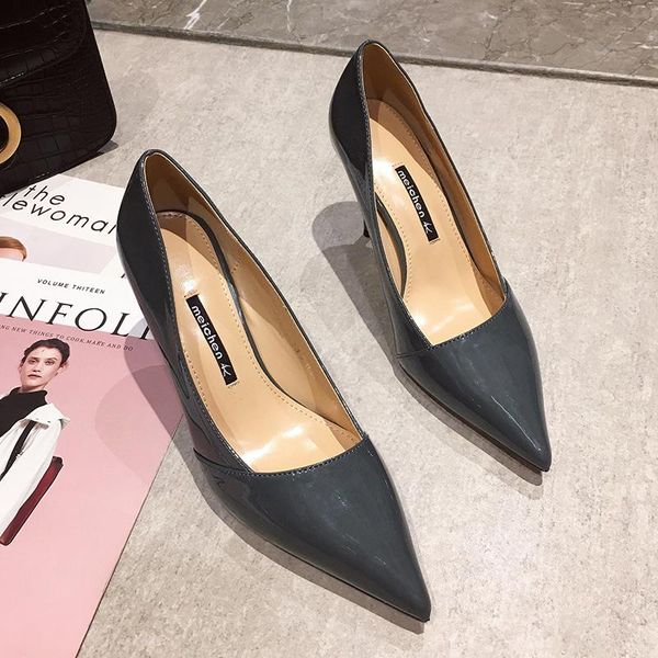 dress shoes 2021 large size women pumps pu pointed toe spring summer single thin high heels party wedding woman u22-91, Black
dress shoes 2021 large size women pumps pu pointed toe spring summer single thin high heels party wedding woman u22-91, Black