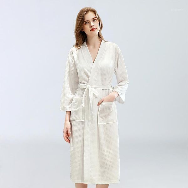women's sleepwear 2021 spring summer autumn est style large size waffle fabric robes beauty couple gowns multi colors ,xl,xxxl plus wo, Black;red
women's sleepwear 2021 spring summer autumn est style large size waffle fabric robes beauty couple gowns multi colors ,xl,xxxl plus wo, Black;red