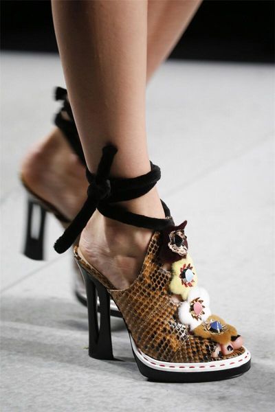 dress shoes women peep toe flowers decor rivet studs snake&silk pattern block high heel ankle straps pumps slinbacks plus sz 5colors, Black
dress shoes women peep toe flowers decor rivet studs snake&silk pattern block high heel ankle straps pumps slinbacks plus sz 5colors, Black