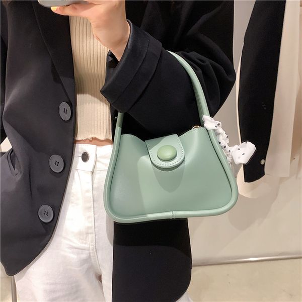 bag mother 2021 new korean portable messenger silk female style picture scarf western shoulder small fashion mhbxn
bag mother 2021 new korean portable messenger silk female style picture scarf western shoulder small fashion mhbxn