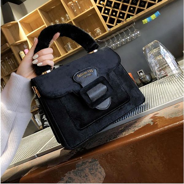 elegant faux fur female tote bags for women 2021 designer handbags winter shoulder luxury pu leather small square bag
elegant faux fur female tote bags for women 2021 designer handbags winter shoulder luxury pu leather small square bag