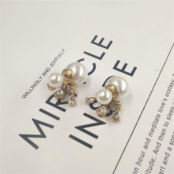 special offer 2021 luxury designer jewelry / japan and south korea small fragrance pearl earrings femininity personality pendant diamond 925, Silver
special offer 2021 luxury designer jewelry / japan and south korea small fragrance pearl earrings femininity personality pendant diamond 925, Silver