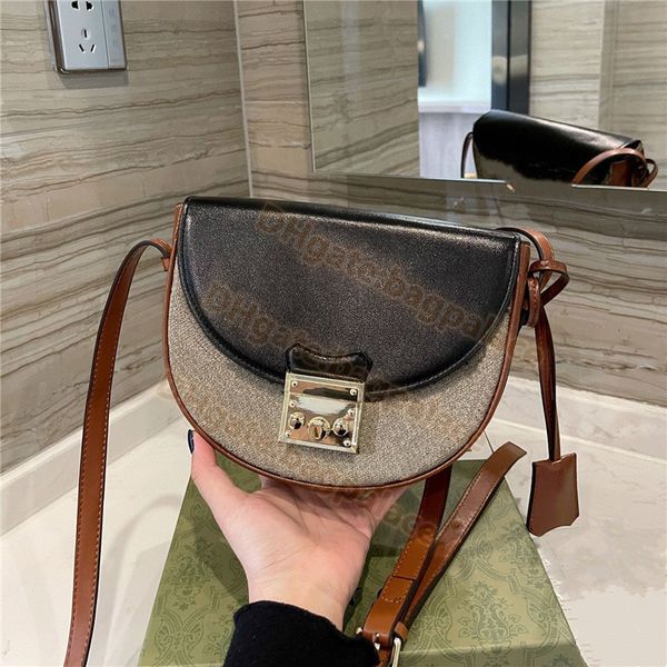 handbag designer handbags women luxurys designers bags 2021 deauville tote zhouzhoubao123 crossbody bag saddle shoulder letter
handbag designer handbags women luxurys designers bags 2021 deauville tote zhouzhoubao123 crossbody bag saddle shoulder letter