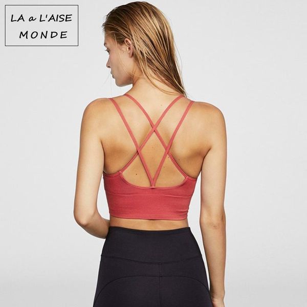 gym clothing strappy sports bra sport yoga fitness women workout bras padded active wear for crop criss cross activewear push up, White;black
gym clothing strappy sports bra sport yoga fitness women workout bras padded active wear for crop criss cross activewear push up, White;black