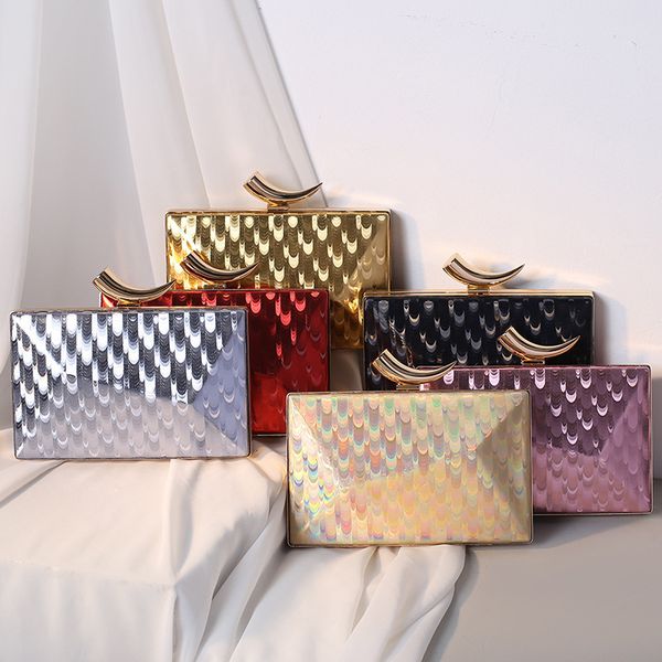 evening bag dinner horn metal shiny pu printing lady's hand chain sling small square
evening bag dinner horn metal shiny pu printing lady's hand chain sling small square