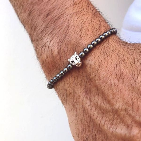 bracelet products on the market, unique charm of hematite cross magnetic therapy hand decoration, crown , men's, Golden;silver
bracelet products on the market, unique charm of hematite cross magnetic therapy hand decoration, crown , men's, Golden;silver