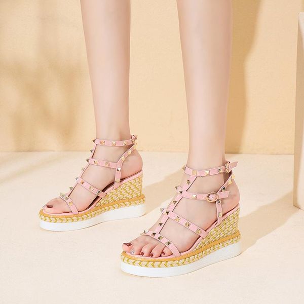 leather wedge sandals 2021 summer fairy style thick bottom rivet fashion high-heeled roman z874, Black
leather wedge sandals 2021 summer fairy style thick bottom rivet fashion high-heeled roman z874, Black