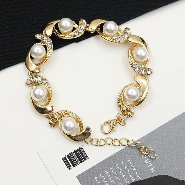 charm bracelets ihues brand imitation pearl bracelet women fashion trendy gold silver color chain crystal alloy adjustable 2021, Golden;silver
charm bracelets ihues brand imitation pearl bracelet women fashion trendy gold silver color chain crystal alloy adjustable 2021, Golden;silver