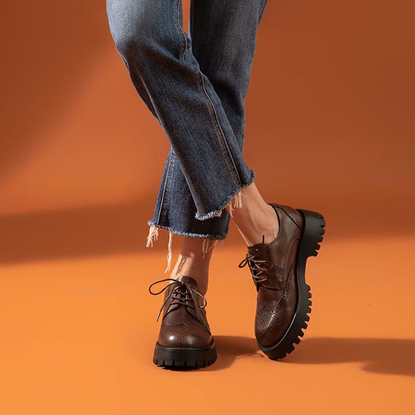 dress shoes brogue women genuine cow leather wintip round toe cross-tied thick sole ladies derby shoes handmade 21839, Black
dress shoes brogue women genuine cow leather wintip round toe cross-tied thick sole ladies derby shoes handmade 21839, Black