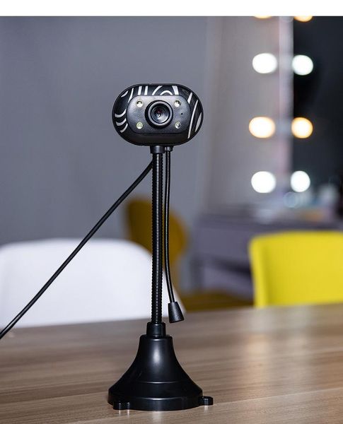 computer high-definition camera, usb built-in microphone, rotatable web can be used for video teaching, meetings webcams
computer high-definition camera, usb built-in microphone, rotatable web can be used for video teaching, meetings webcams