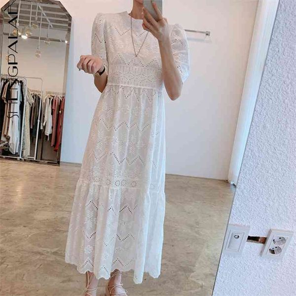 white hook flower hollow dress women's summer round neck waist short sleeve mid-calf dresses female 16f0889 210427, Black;gray
white hook flower hollow dress women's summer round neck waist short sleeve mid-calf dresses female 16f0889 210427, Black;gray