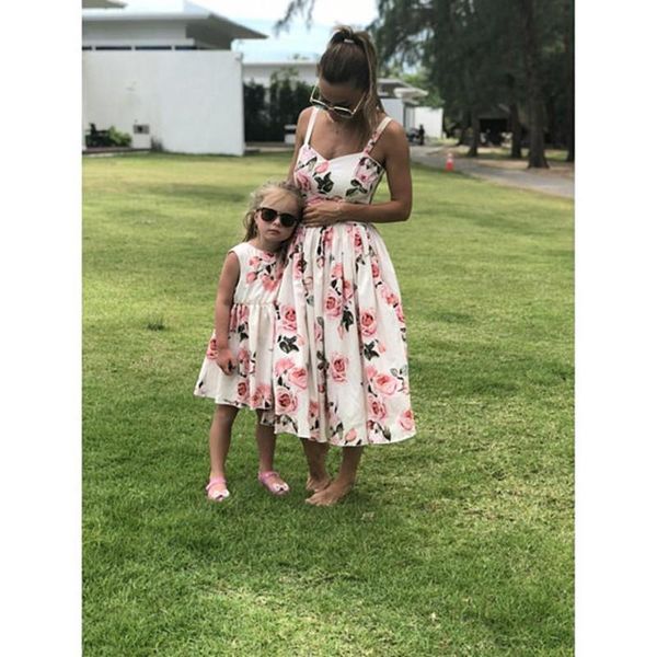 family matching outfits mother and daughter clothes sleeveless floral dress for mommy me kids girls mom dresses, Blue 
family matching outfits mother and daughter clothes sleeveless floral dress for mommy me kids girls mom dresses, Blue