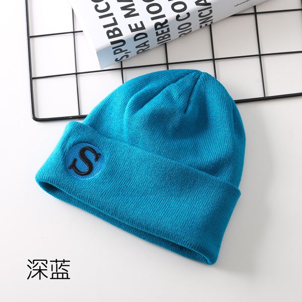 woolen cap autumn winter retro harajuku alphabet embroidery knitted hat korean japanese style student couple warm wool beanie hat no., Blue;gray
woolen cap autumn winter retro harajuku alphabet embroidery knitted hat korean japanese style student couple warm wool beanie hat no., Blue;gray