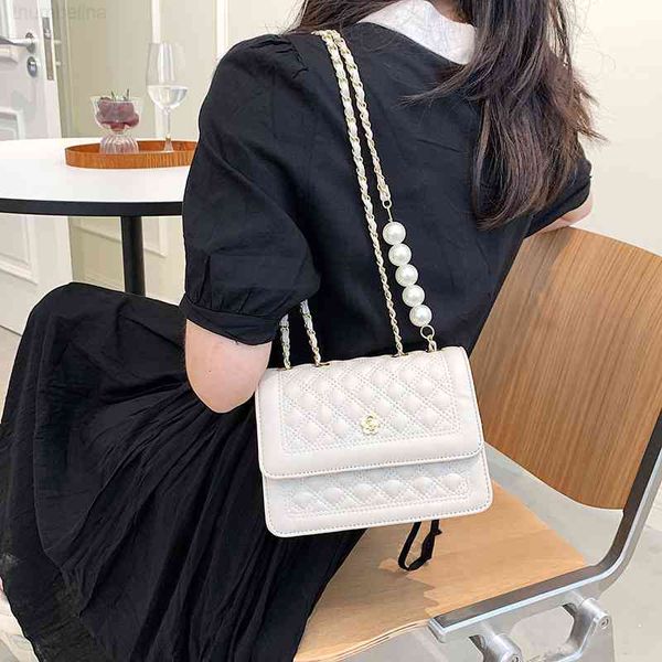 handbag french minority bag female summer 2021 fashion high sense lingge chain small square versatile messenger
handbag french minority bag female summer 2021 fashion high sense lingge chain small square versatile messenger
