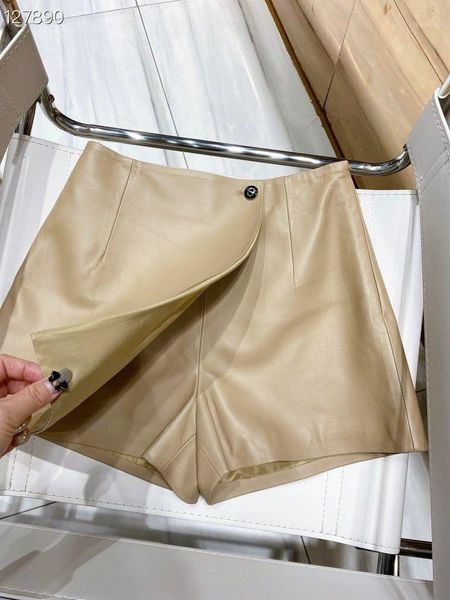 women's shorts w1722 fashion pants 2021 runway luxury european design party style clothing, White;black
women's shorts w1722 fashion pants 2021 runway luxury european design party style clothing, White;black