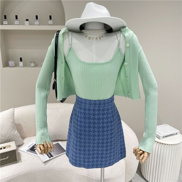 sweaters nicho design two pieces together spring summer 2021 crocheted cardigan fashion jacket + thin slot short slings wire vest, White;black
sweaters nicho design two pieces together spring summer 2021 crocheted cardigan fashion jacket + thin slot short slings wire vest, White;black