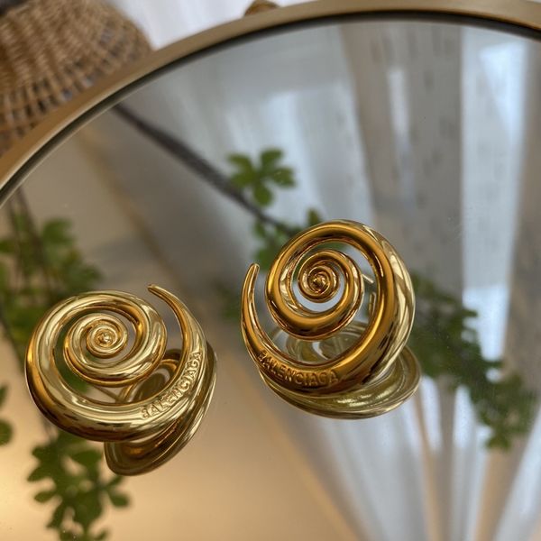 antique jewelry court circle earrings personality real gold silver needle color protection earrings 925 silver needle female e5-8
antique jewelry court circle earrings personality real gold silver needle color protection earrings 925 silver needle female e5-8
