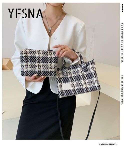 shoulder bags women's bag designer handbag and purse set grid portable small square woolen shopper
shoulder bags women's bag designer handbag and purse set grid portable small square woolen shopper