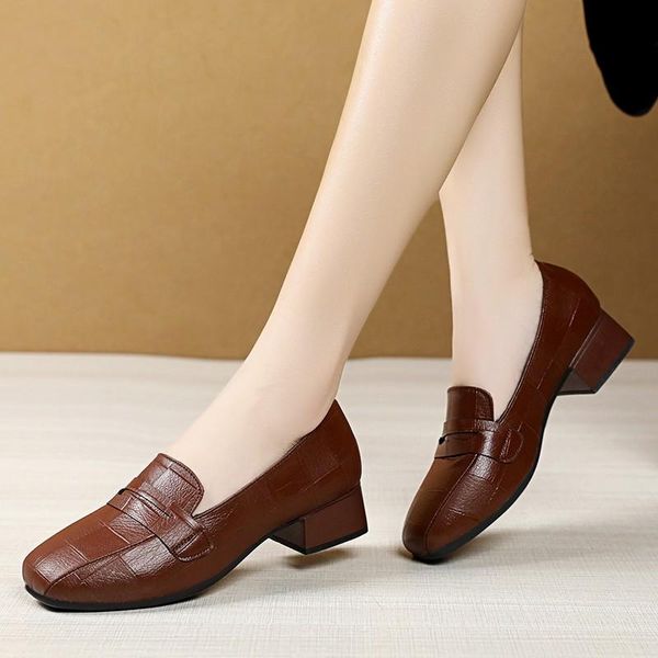 dress shoes women 2021 fashion patent leather women's heels work luxury designer ladies shoe large size 40, Black
dress shoes women 2021 fashion patent leather women's heels work luxury designer ladies shoe large size 40, Black