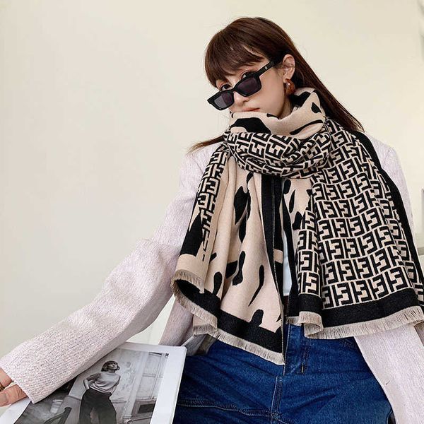 f letter camouflage imitation cashmere scarf female autumn and winter jacquard short beard shawl warm tassel bib, Blue;gray
f letter camouflage imitation cashmere scarf female autumn and winter jacquard short beard shawl warm tassel bib, Blue;gray