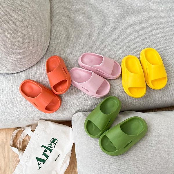 slipper summer candy color non-slip slippers with soft soles boys and girls children, Black;grey
slipper summer candy color non-slip slippers with soft soles boys and girls children, Black;grey
