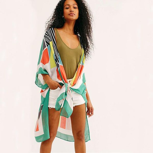 chiffion beach kimono print bikini tunics for long kaftan cover up robe de plage sarong swimsuit a230 women's swimwear, White;black
chiffion beach kimono print bikini tunics for long kaftan cover up robe de plage sarong swimsuit a230 women's swimwear, White;black