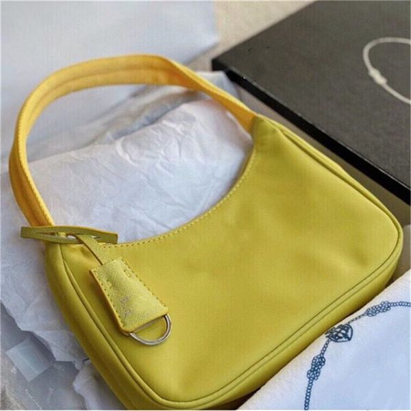 2021 famous brand shoulder crossbody bag for women chest pack lady tote chains handbags purse evening underarm bags
2021 famous brand shoulder crossbody bag for women chest pack lady tote chains handbags purse evening underarm bags