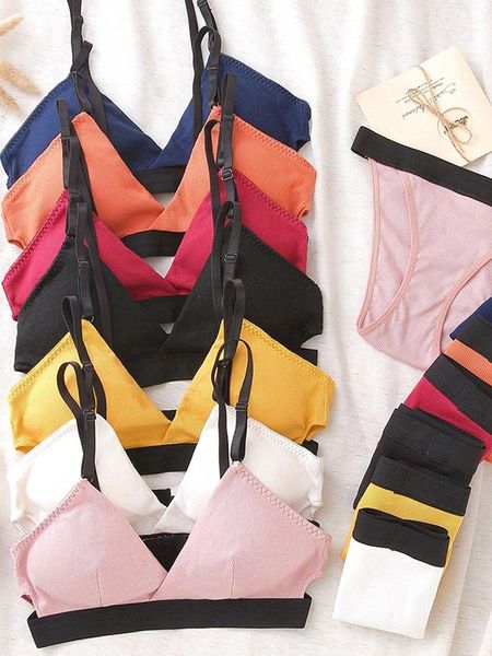 bras sets contrast color romantic up push fashion bra set 2021 temptation women and arrivals underwear stripes panties, Red;black
bras sets contrast color romantic up push fashion bra set 2021 temptation women and arrivals underwear stripes panties, Red;black