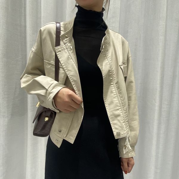 leather coat women's autumn 2021 new pu leather short small motorcycle suit slim jacket, Black
leather coat women's autumn 2021 new pu leather short small motorcycle suit slim jacket, Black