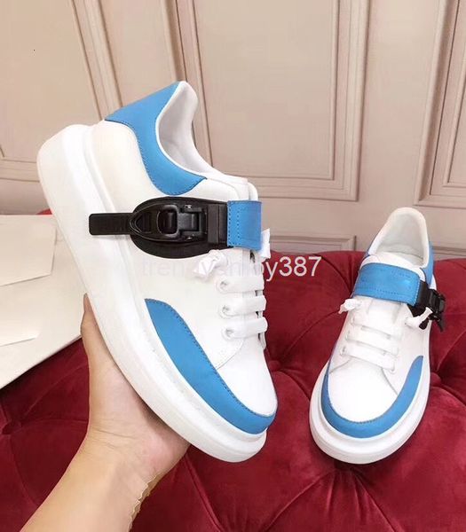 dress shoes women's simple little white shoes men's and women's thick bottom inner increased cow leather fresh style couple s, Black
dress shoes women's simple little white shoes men's and women's thick bottom inner increased cow leather fresh style couple s, Black