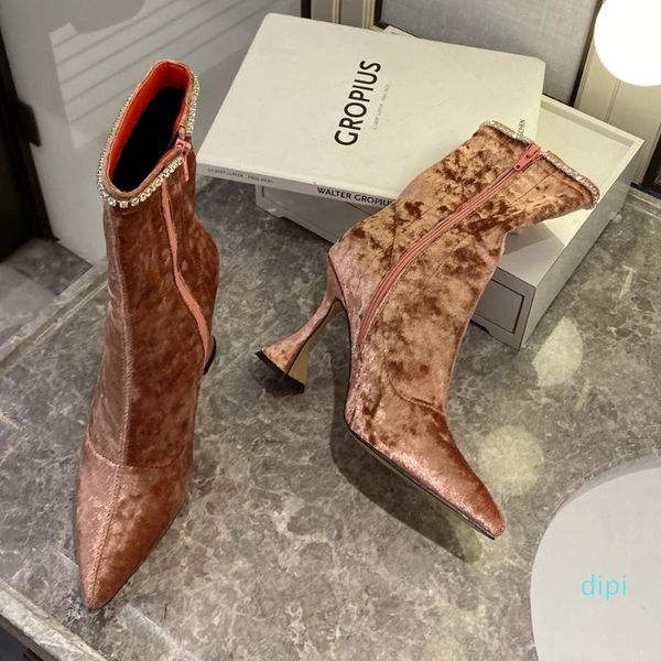 wholesale-boots woman's design dropship shoes fashion wedding party ankle flock crystal stange style, Black
wholesale-boots woman's design dropship shoes fashion wedding party ankle flock crystal stange style, Black