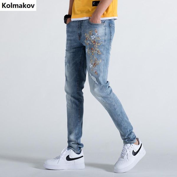men's fashion printed jeans straight blue pants nightclubs singers trousers men big code skinny
men's fashion printed jeans straight blue pants nightclubs singers trousers men big code skinny