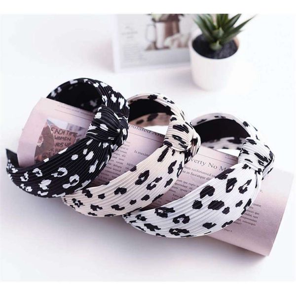 1754 cross tie leopard print spot knot fabric headband hair accessories, Silver
1754 cross tie leopard print spot knot fabric headband hair accessories, Silver