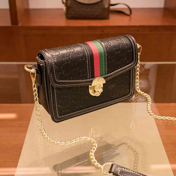 luxury herme handbags and storage women's 2021 new fashion small square versatile single shoulder bag wide shoulder belt
luxury herme handbags and storage women's 2021 new fashion small square versatile single shoulder bag wide shoulder belt
