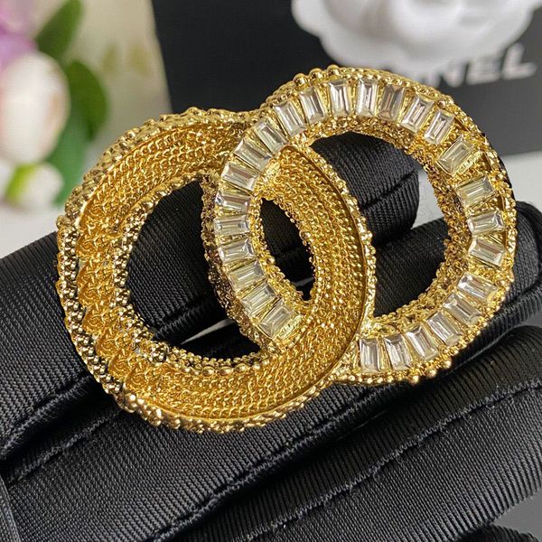 famous brand designer ladies brooch fashion letter gold silver multicolor pearls, Gray
famous brand designer ladies brooch fashion letter gold silver multicolor pearls, Gray