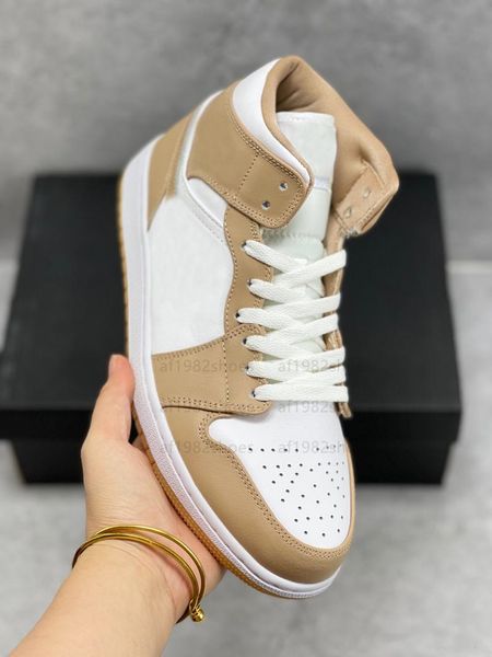 tan gum jumpman 1s basketball shoes 1 mid yellow sports sneakers designer outdoors trainers, Black
tan gum jumpman 1s basketball shoes 1 mid yellow sports sneakers designer outdoors trainers, Black