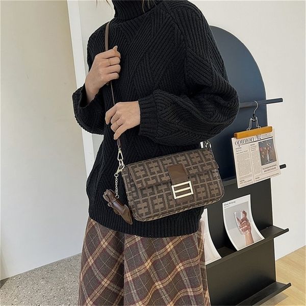 designer sale 2022 new envelope bag printed letter single shoulder bag fashion messenger bag personalized simple v743
designer sale 2022 new envelope bag printed letter single shoulder bag fashion messenger bag personalized simple v743