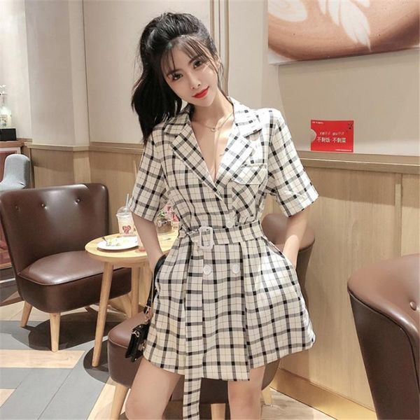 women's jumpsuits & rompers women jumpsuit 2021 summer fashion plaid overall high waist short sleeve retro mini bodysuits loose casual, Black;white
women's jumpsuits & rompers women jumpsuit 2021 summer fashion plaid overall high waist short sleeve retro mini bodysuits loose casual, Black;white
