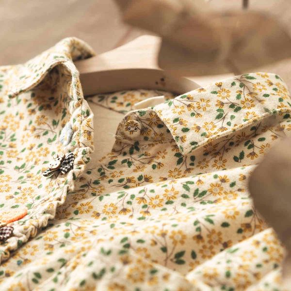 women's blouses & shirts lamtrip rustic full suowers flowers print peter pan collar long sleeve kawaii buttons cotton shirt blouse, White
women's blouses & shirts lamtrip rustic full suowers flowers print peter pan collar long sleeve kawaii buttons cotton shirt blouse, White