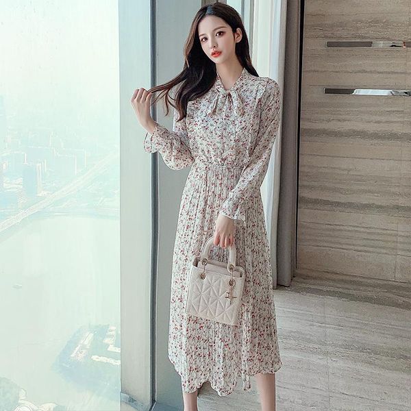 casual dresses women one piece dress autumn 2021 office lady french korea style vintage long sleeve floral print chiffon, Black;gray
casual dresses women one piece dress autumn 2021 office lady french korea style vintage long sleeve floral print chiffon, Black;gray