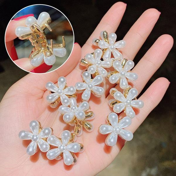 south korea web celebrity pearl small claw clip daisy hairpin korean lovely crystal flowers women hair accessories, Slivery;white
south korea web celebrity pearl small claw clip daisy hairpin korean lovely crystal flowers women hair accessories, Slivery;white